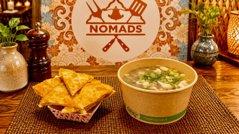 Soup with steamed noodle + fried dough